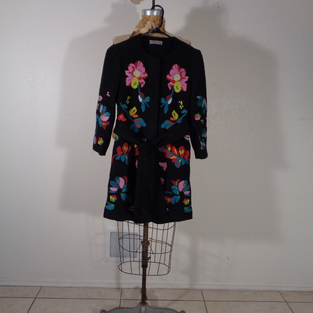 OMUSA BOUCLE AND EMBROIDERED CAR COAT